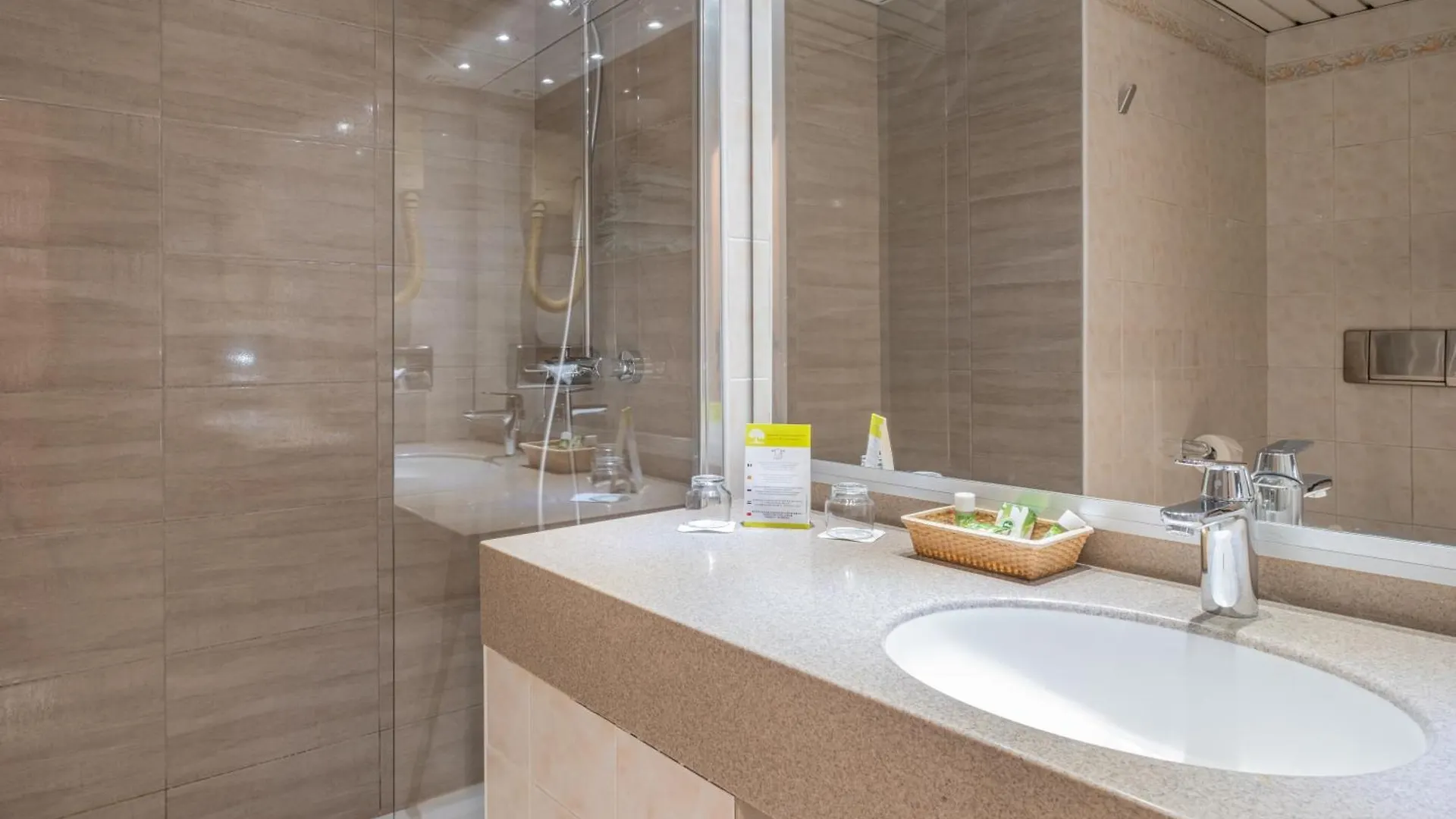 Terminus Montparnasse Hotell Paris